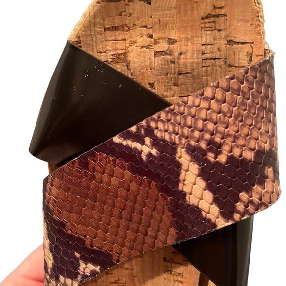 Anthro Kanna Snakeskin Brazil Python Crossover Slip On Cork Sandals 37 Shoes - Picture 5 of 9